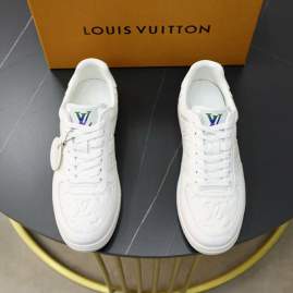 Picture of Louis Vuitton Shoes _SKULVsz38-44hnh023315001